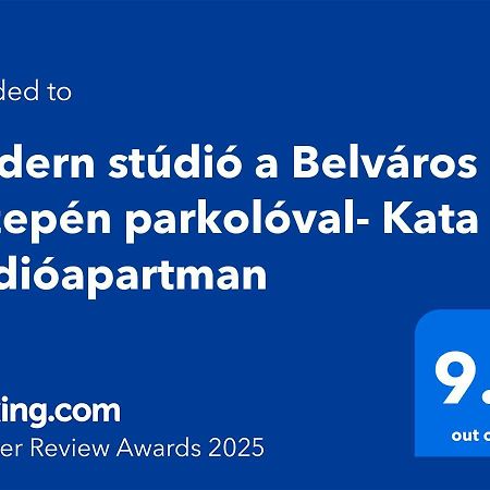 Modern Studio A Belvaros Koezepen Parkoloval- Kata Studioapartman 杰尔 外观 照片